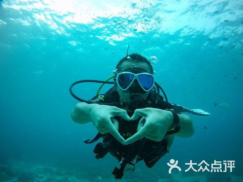 逃出小村落